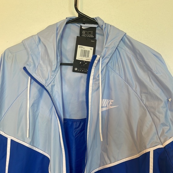 Blue Nike Windbreaker - Picture 2 of 5